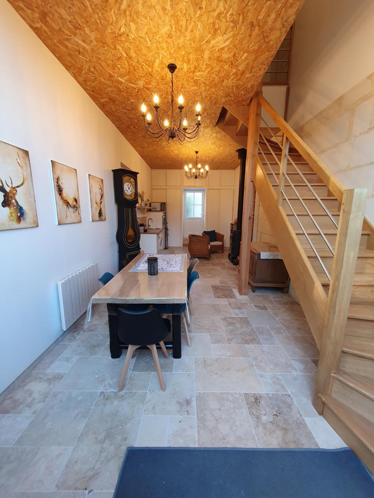 Au Domaine Du Bois Joubert Bed & Breakfast Luzille ภายนอก รูปภาพ